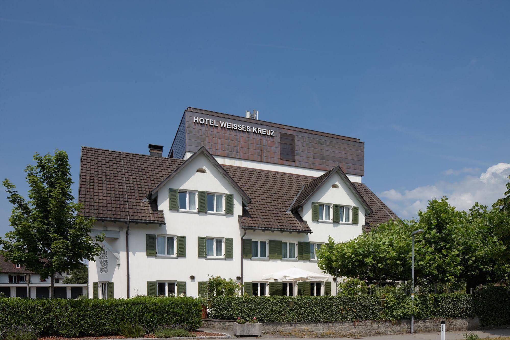 Hotel Weisses Kreuz เฟลด์เคียร์ช ภายนอก รูปภาพ