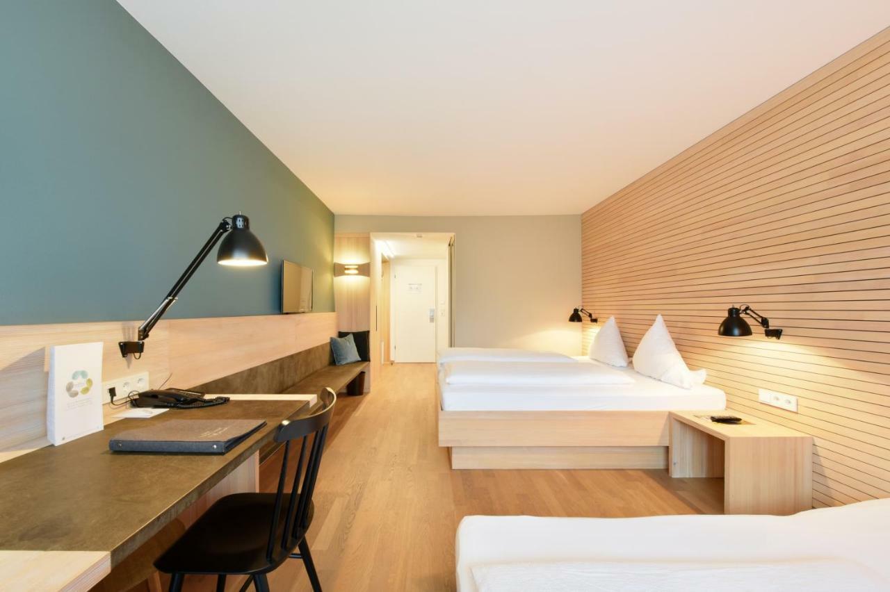 Hotel Weisses Kreuz เฟลด์เคียร์ช ห้อง รูปภาพ