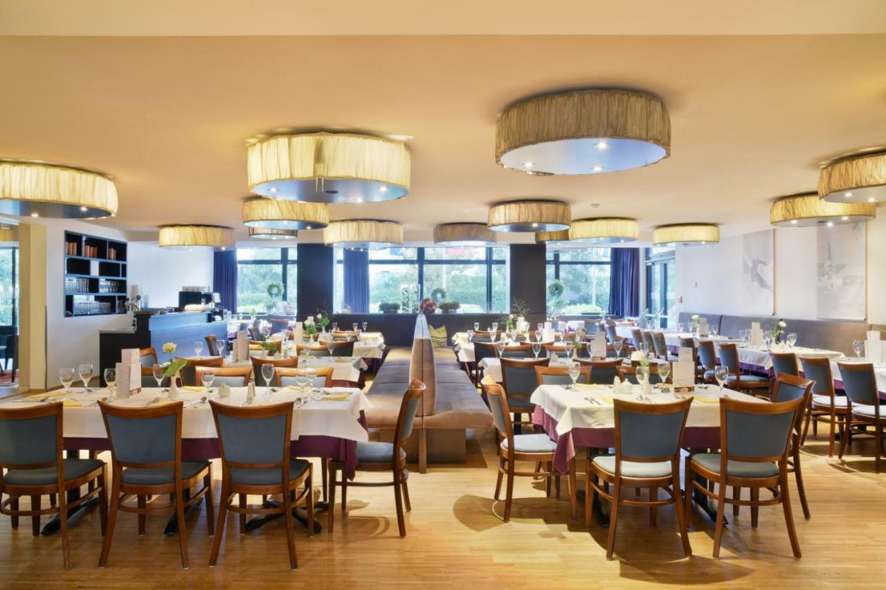 Hotel Weisses Kreuz เฟลด์เคียร์ช ภายนอก รูปภาพ